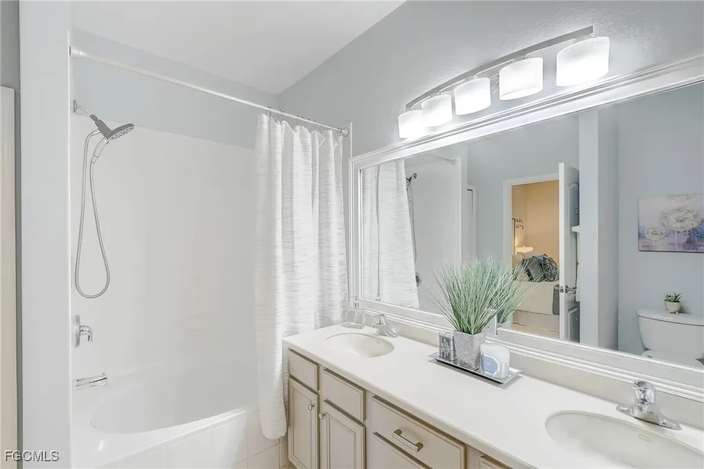 12018 Country Day Circle Fort Myers FL 33913