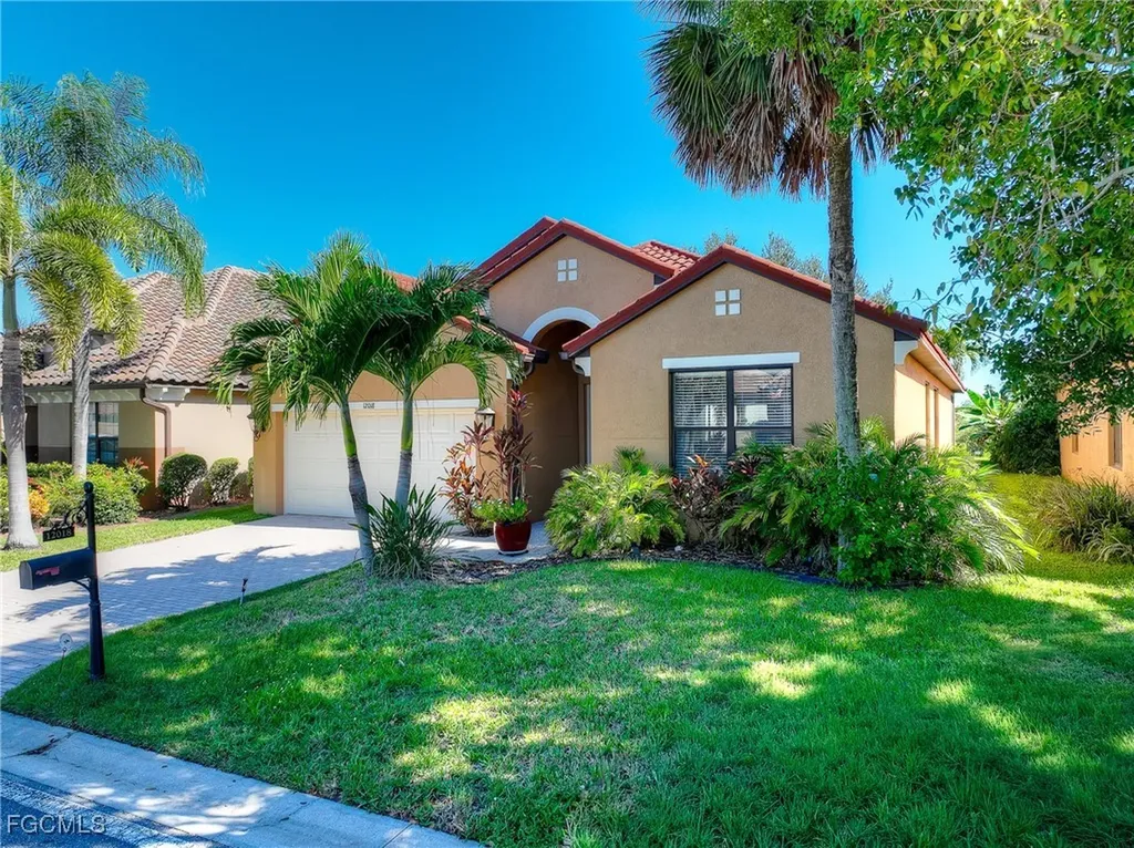 12018 Country Day Circle Fort Myers FL 33913