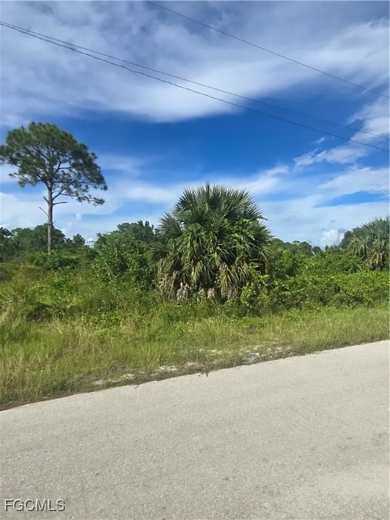 3504 72nd Street W Lehigh Acres FL 33971