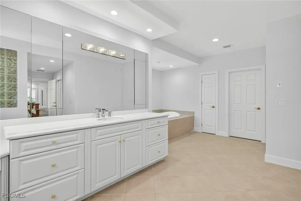 859 Limpet Drive Sanibel FL 33957