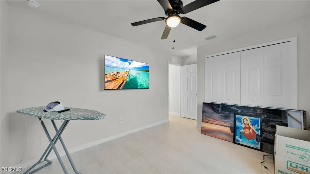 1125 NE 11th Terrace Cape Coral FL 33909