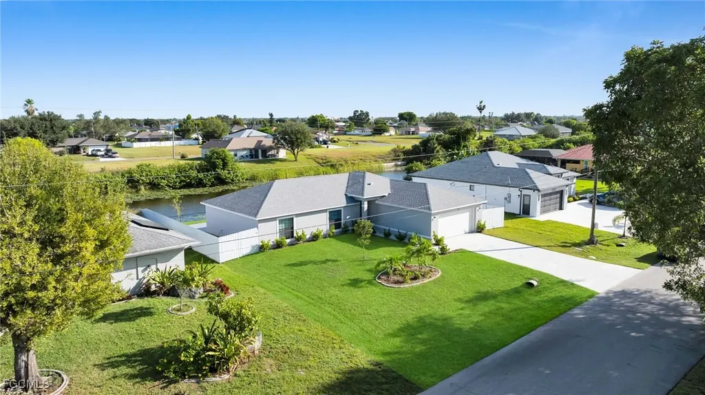 1125 NE 11th Terrace Cape Coral FL 33909