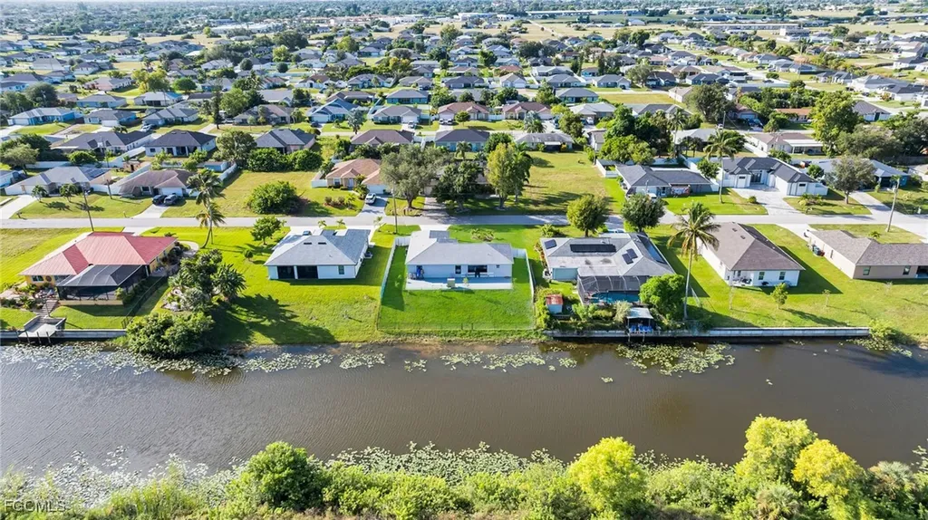 1125 NE 11th Terrace Cape Coral FL 33909