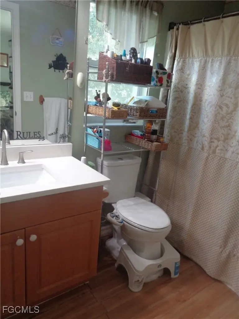 814 Rocaille Avenue Fort Myers FL 33913