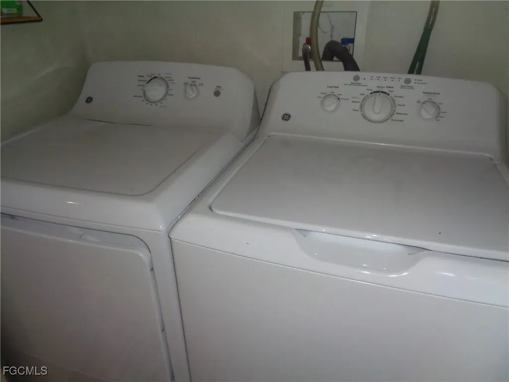 814 Rocaille Avenue Fort Myers FL 33913