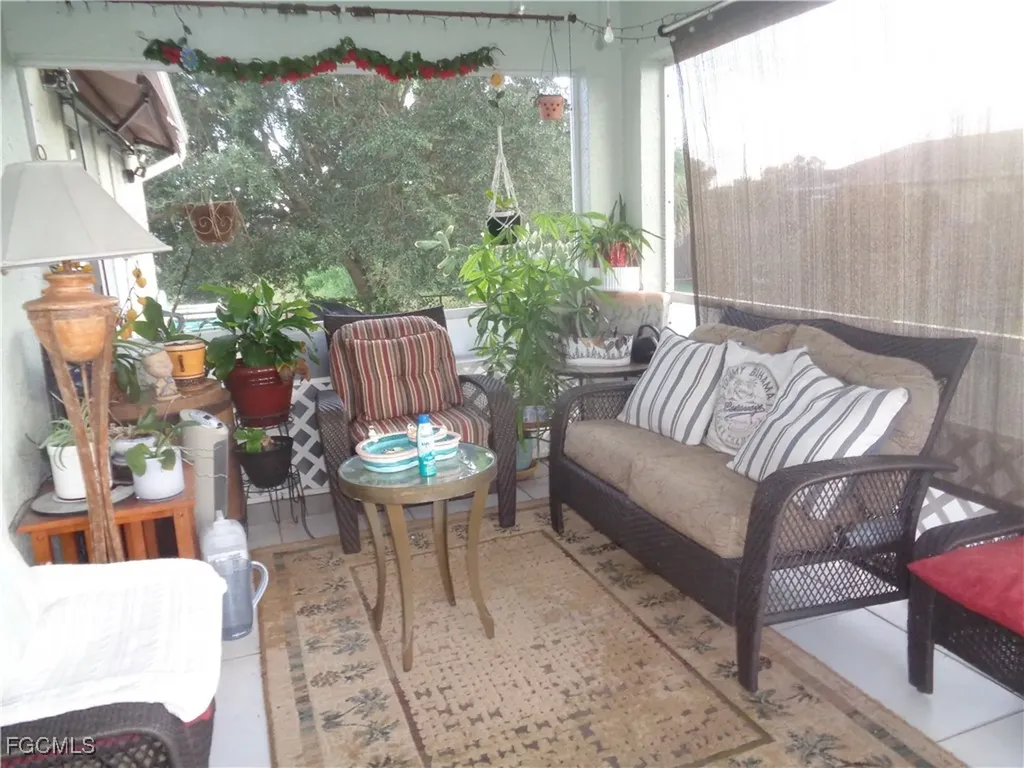 814 Rocaille Avenue Fort Myers FL 33913