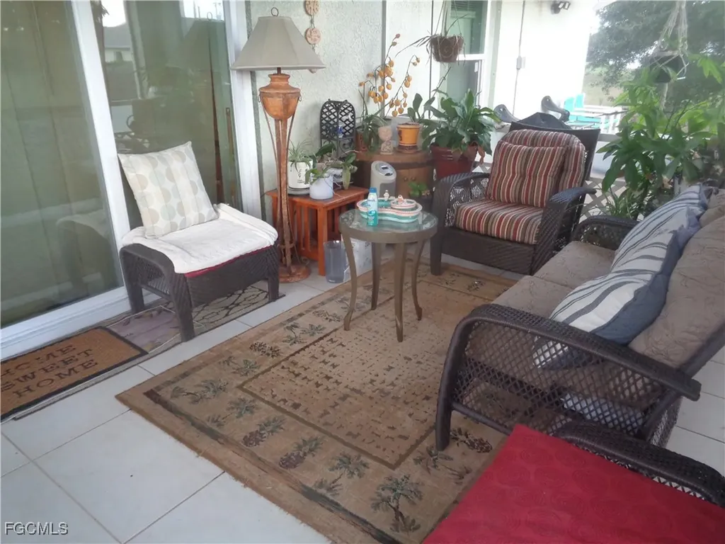 814 Rocaille Avenue Fort Myers FL 33913