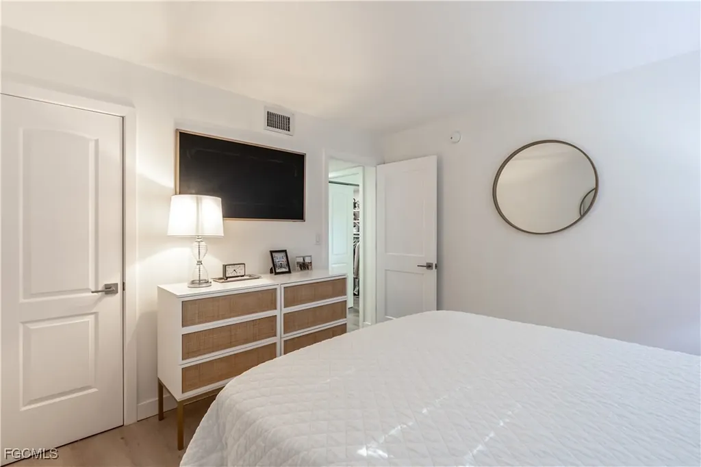 503 Broad Avenue S Naples FL 34102