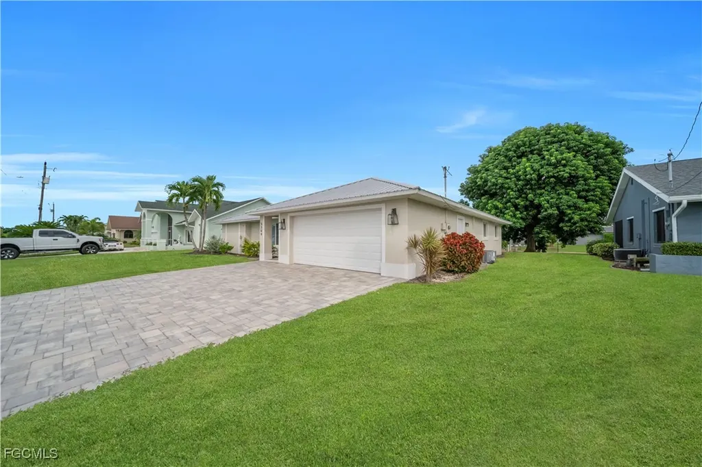 5309 SW 11th Avenue Cape Coral FL 33914