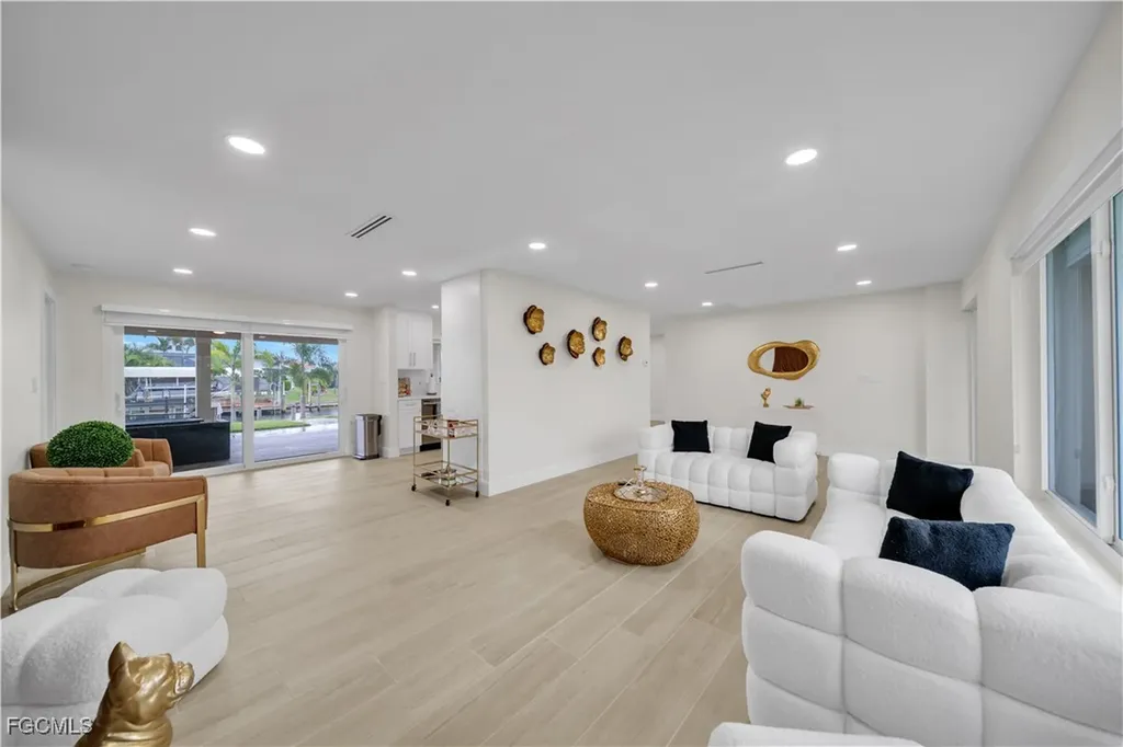 5309 SW 11th Avenue Cape Coral FL 33914