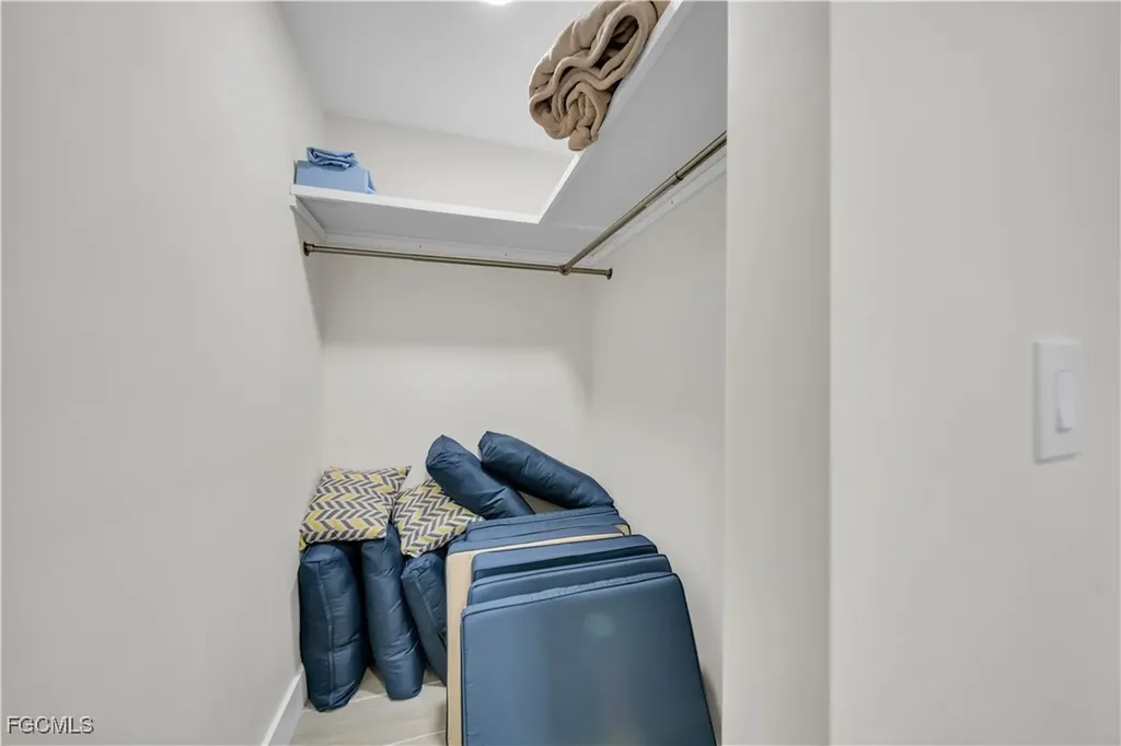 5309 SW 11th Avenue Cape Coral FL 33914