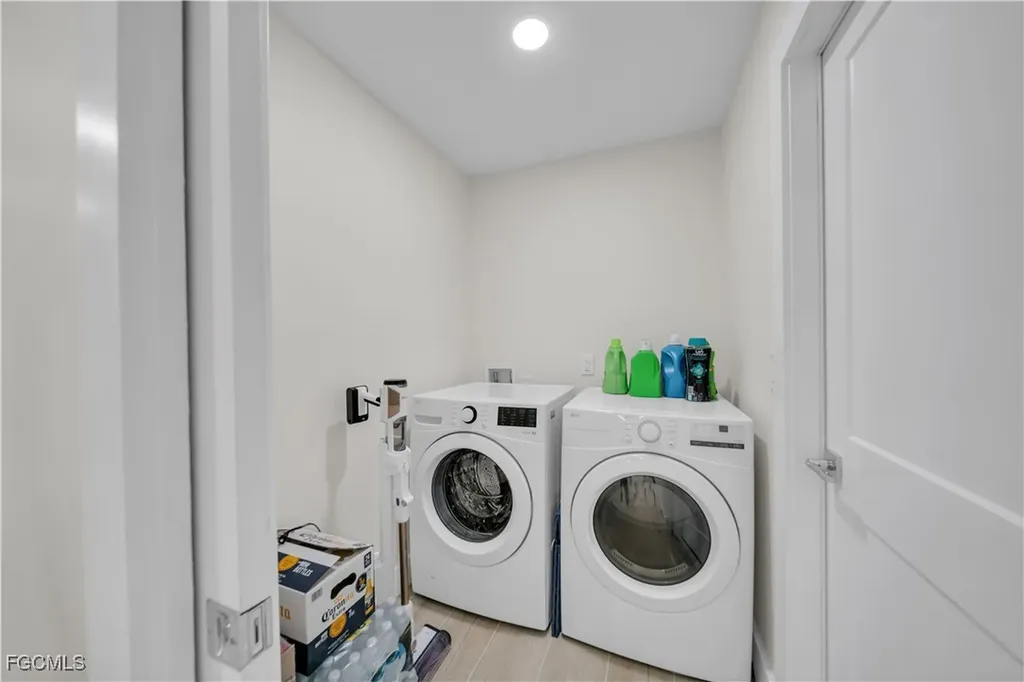 5309 SW 11th Avenue Cape Coral FL 33914