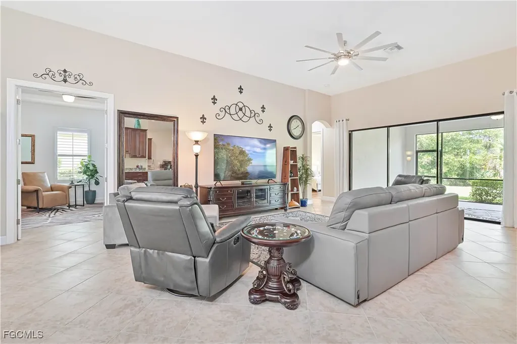 17283 Walnut Run Drive Alva FL 33920