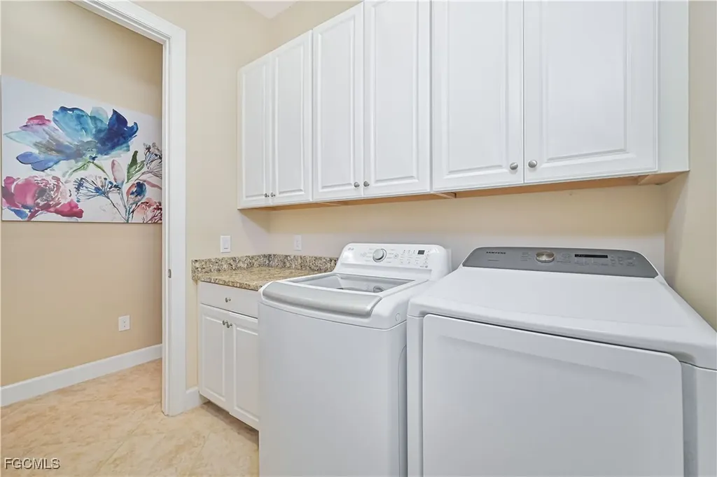 17283 Walnut Run Drive Alva FL 33920