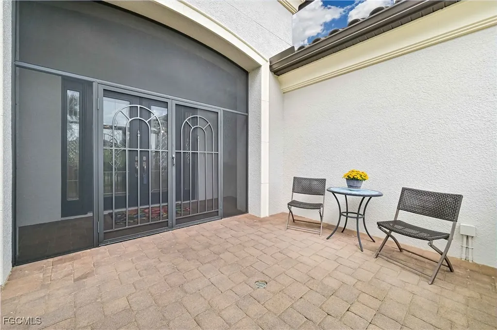 17283 Walnut Run Drive Alva FL 33920