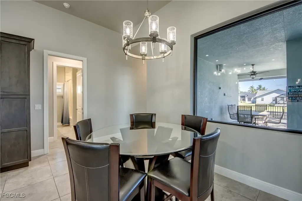 2915 SW 38th Terrace Cape Coral FL 33914