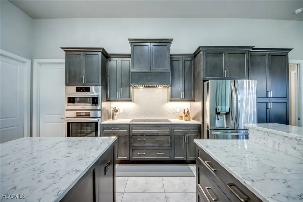 2915 SW 38th Terrace Cape Coral FL 33914