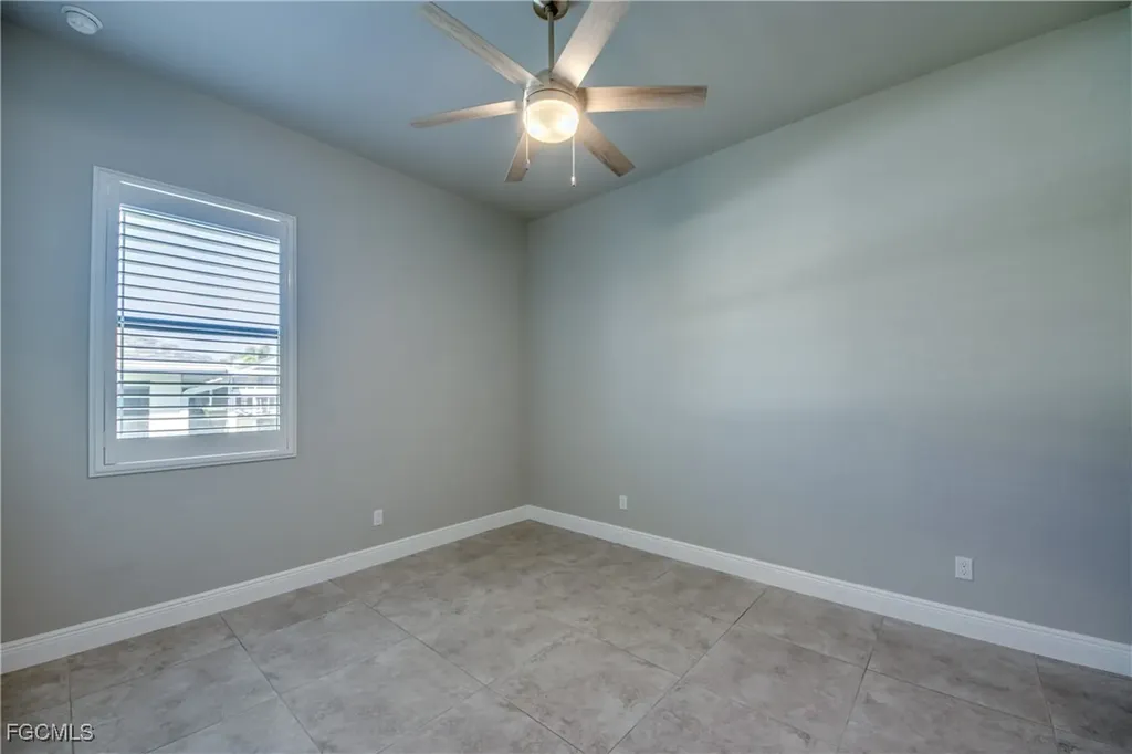 2915 SW 38th Terrace Cape Coral FL 33914