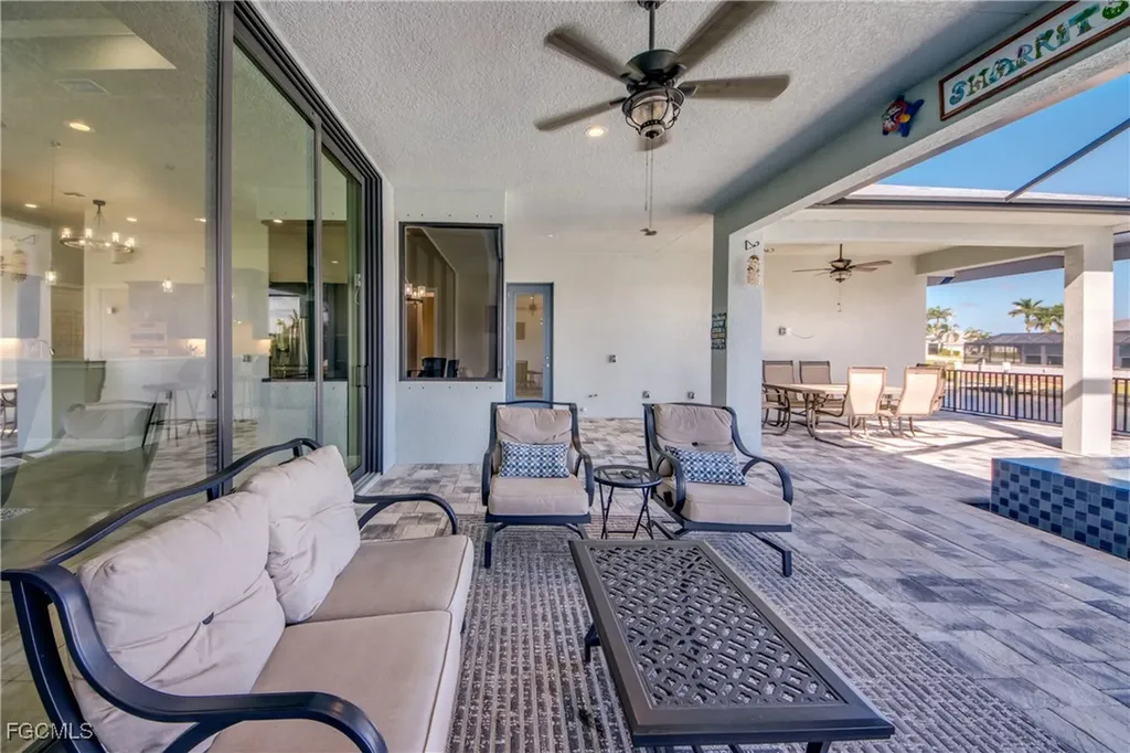 2915 SW 38th Terrace Cape Coral FL 33914