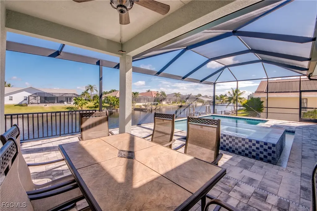 2915 SW 38th Terrace Cape Coral FL 33914