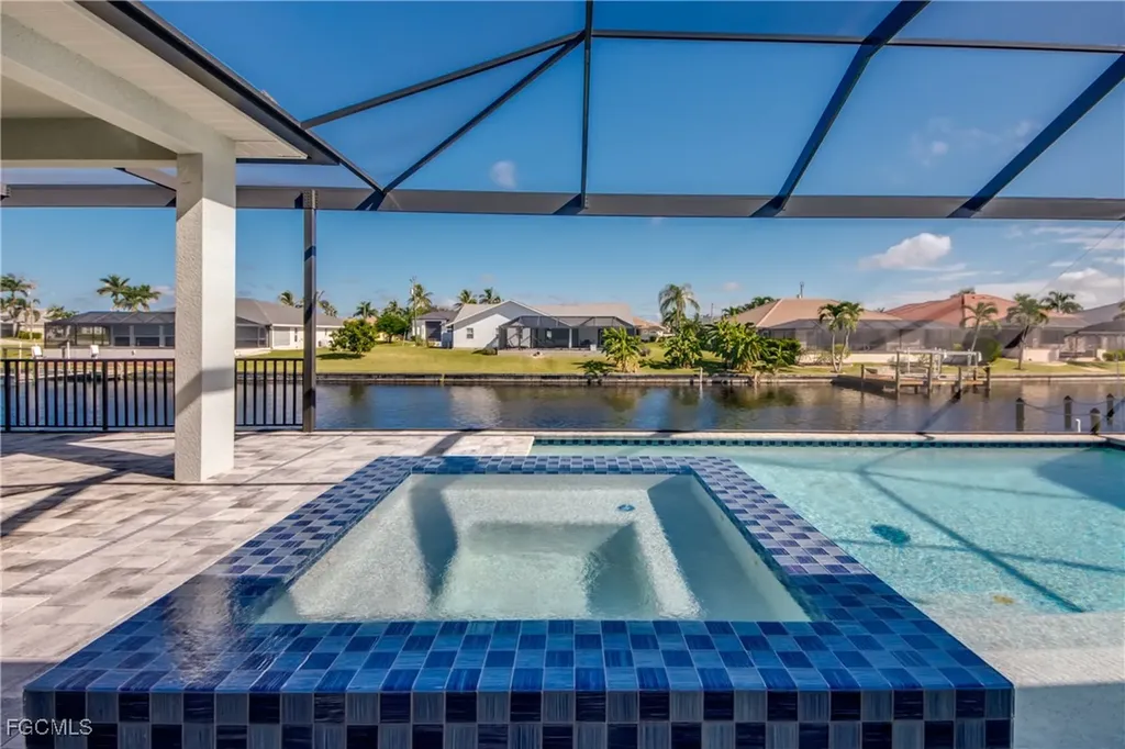 2915 SW 38th Terrace Cape Coral FL 33914