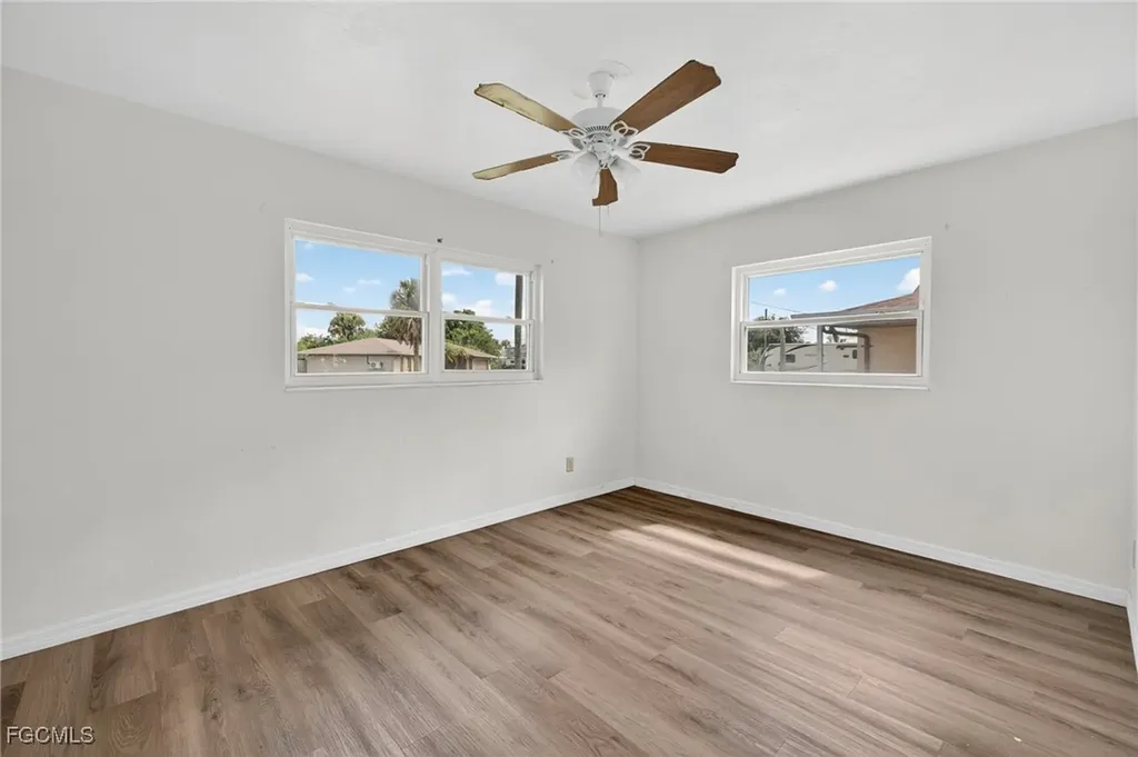 2613 Cartegena Avenue Fort Myers FL 33905