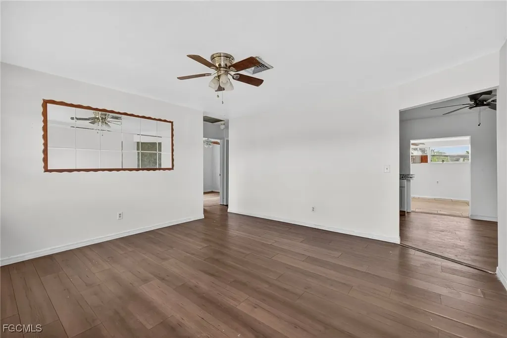 2613 Cartegena Avenue Fort Myers FL 33905