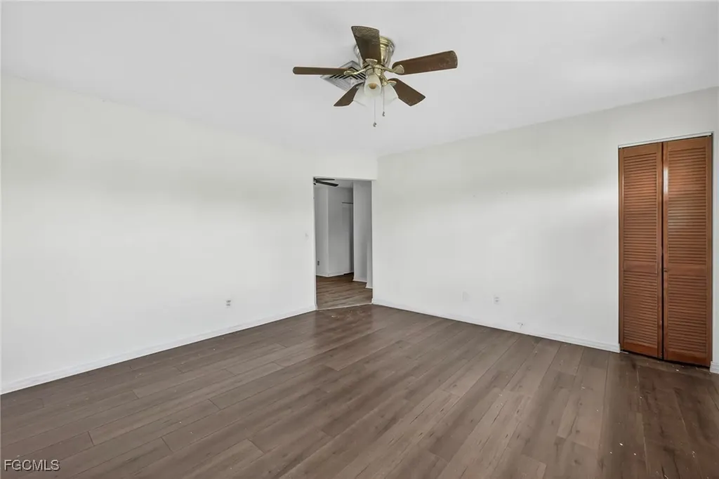 2613 Cartegena Avenue Fort Myers FL 33905