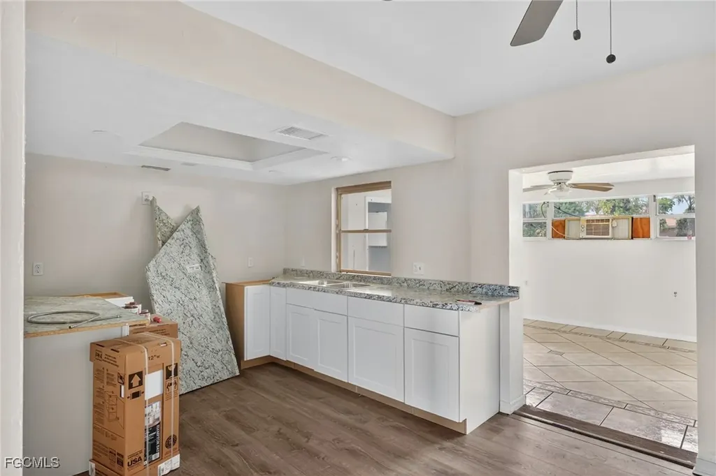 2613 Cartegena Avenue Fort Myers FL 33905