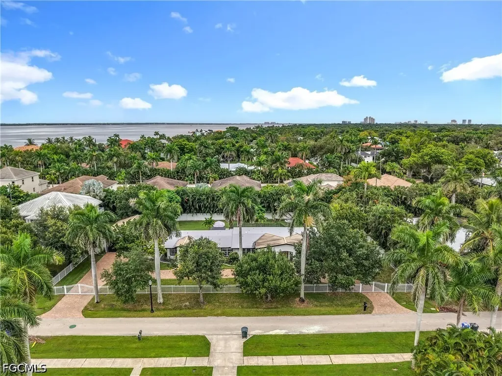 1325 Caloosa Vista Road Fort Myers FL 33901