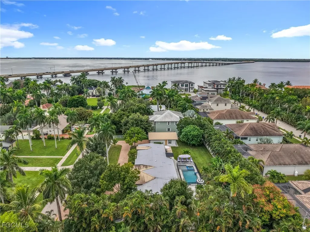 1325 Caloosa Vista Road Fort Myers FL 33901