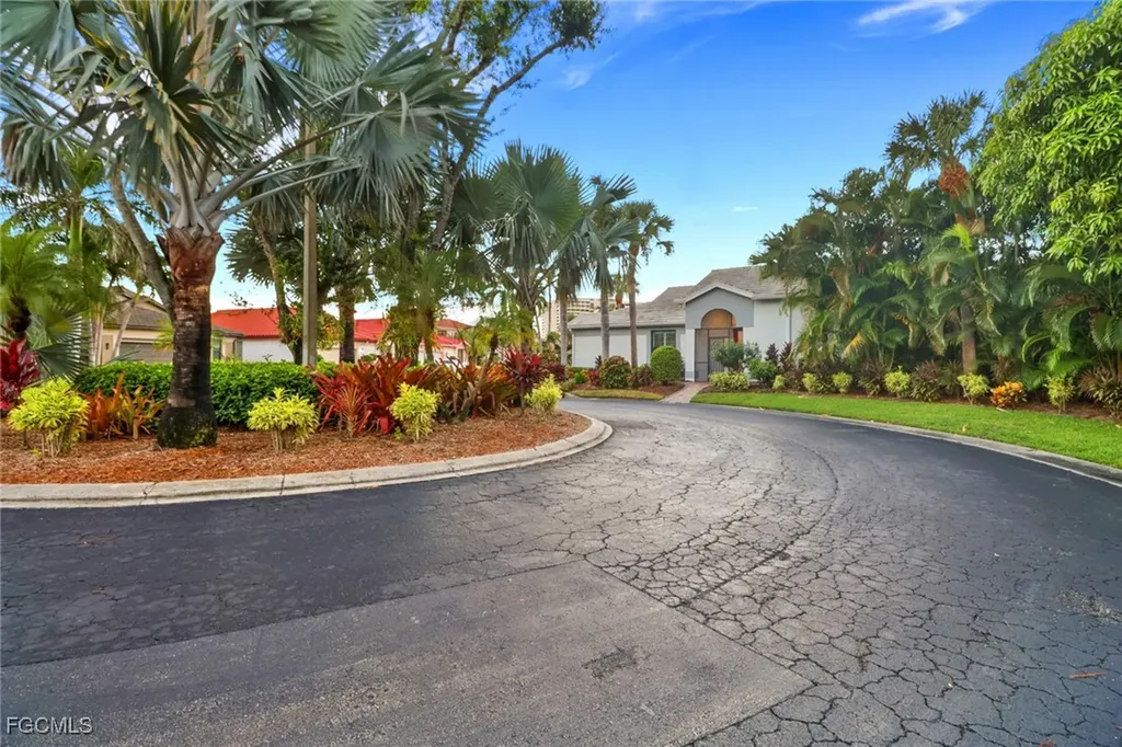 12991 Beacon Cove Lane Fort Myers FL 33919