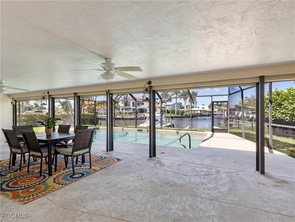 450 Keenan Avenue Fort Myers FL 33919