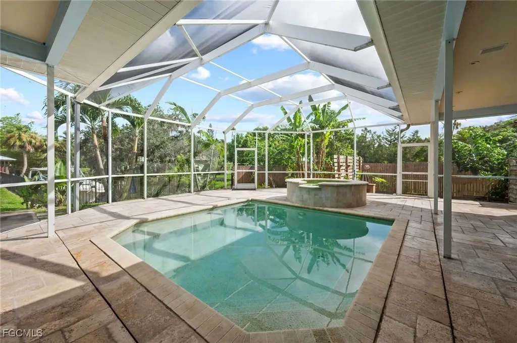 1981 Carbonata Drive Alva FL 33920