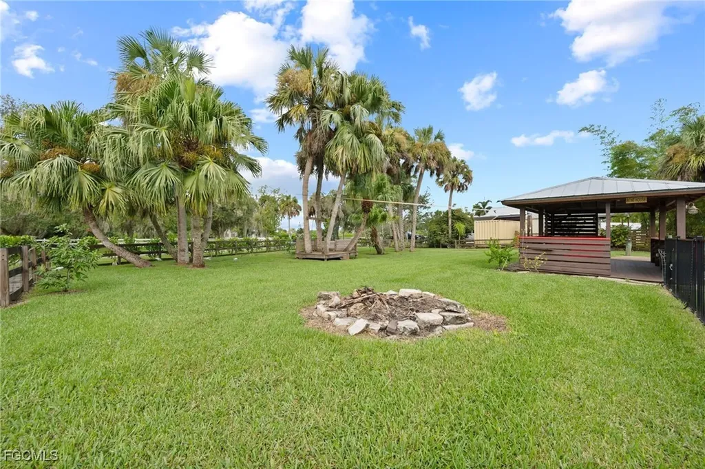 1981 Carbonata Drive Alva FL 33920