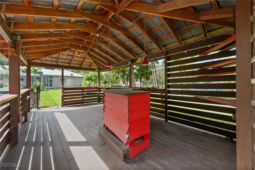 1981 Carbonata Drive Alva FL 33920