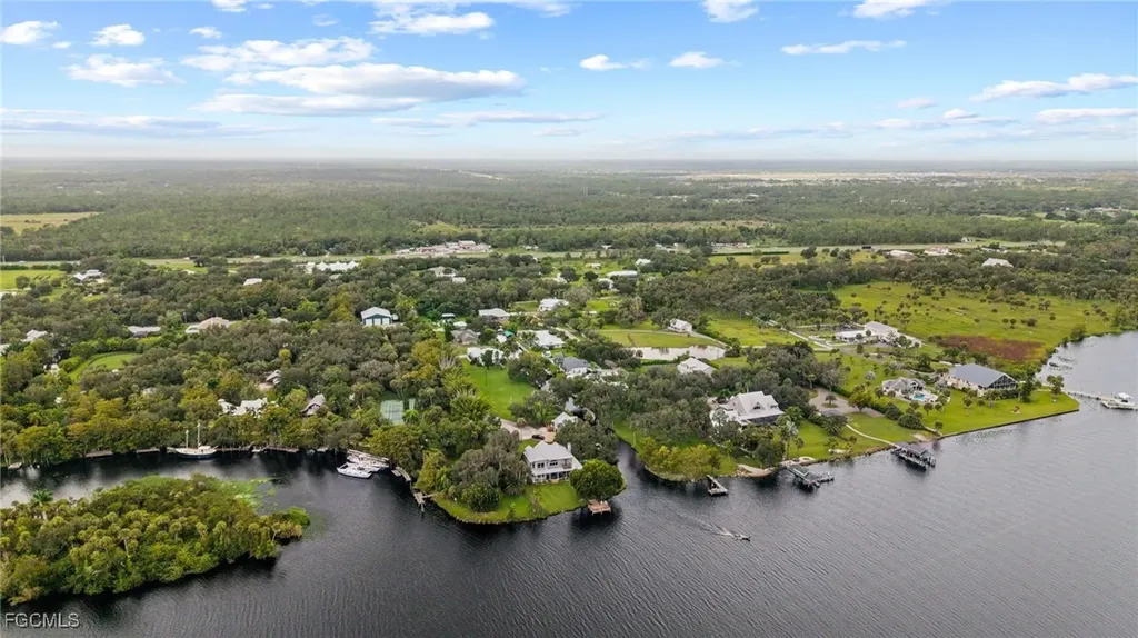 1981 Carbonata Drive Alva FL 33920