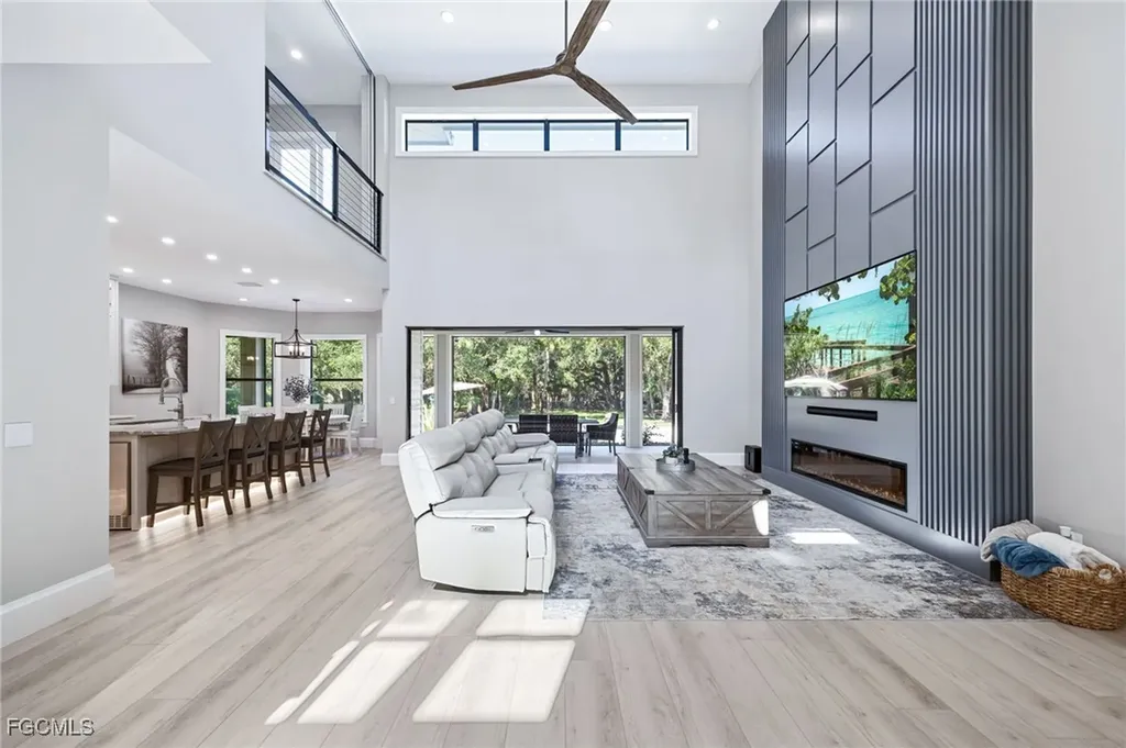 4030 Horse Creek Boulevard Fort Myers FL 33905