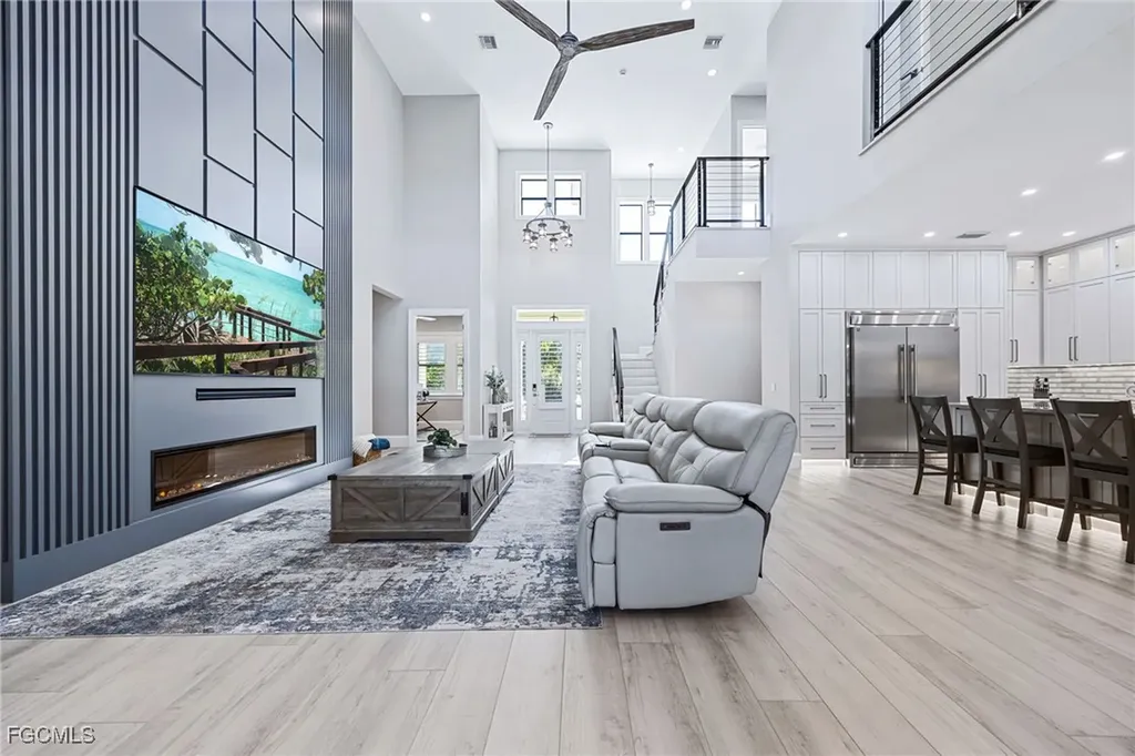 4030 Horse Creek Boulevard Fort Myers FL 33905