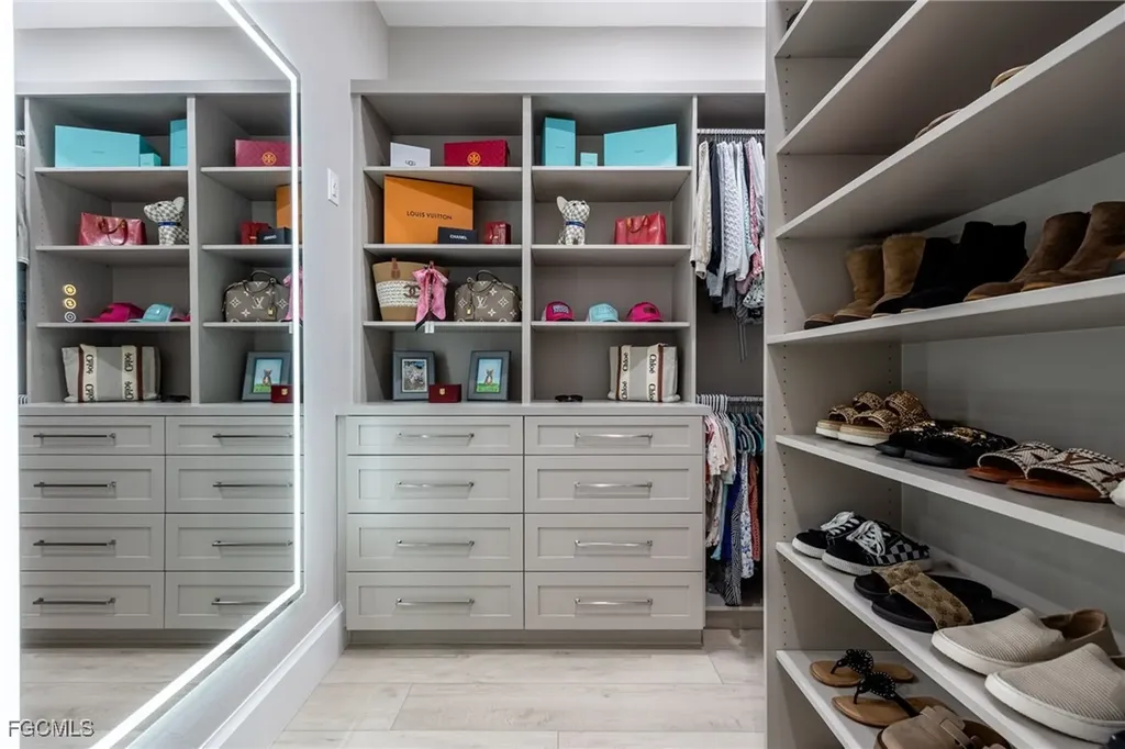 4030 Horse Creek Boulevard Fort Myers FL 33905