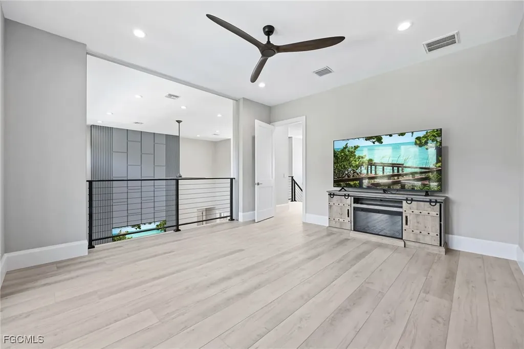 4030 Horse Creek Boulevard Fort Myers FL 33905