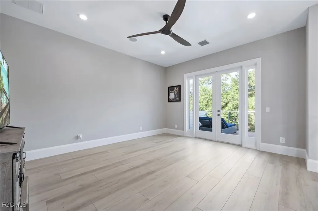 4030 Horse Creek Boulevard Fort Myers FL 33905