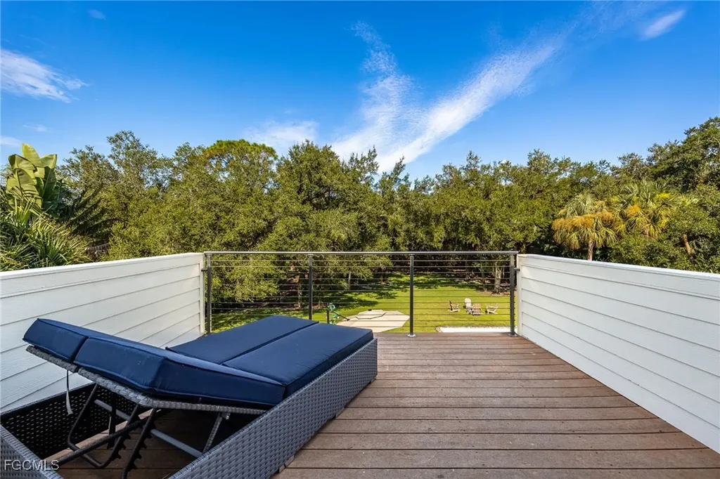 4030 Horse Creek Boulevard Fort Myers FL 33905