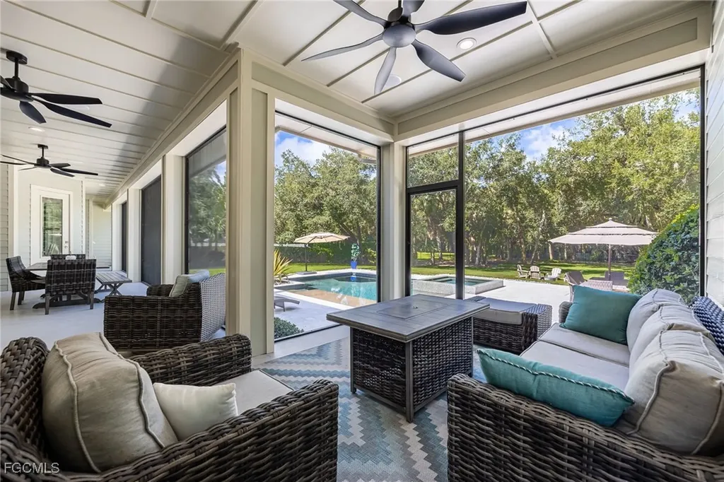 4030 Horse Creek Boulevard Fort Myers FL 33905