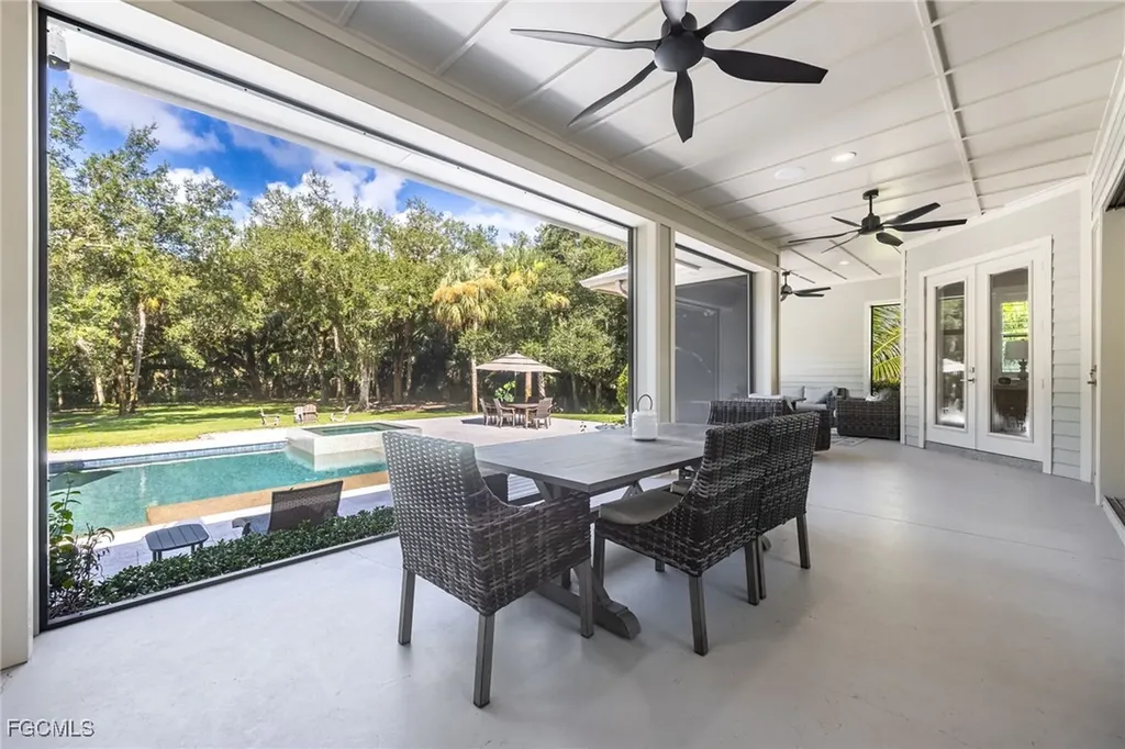 4030 Horse Creek Boulevard Fort Myers FL 33905