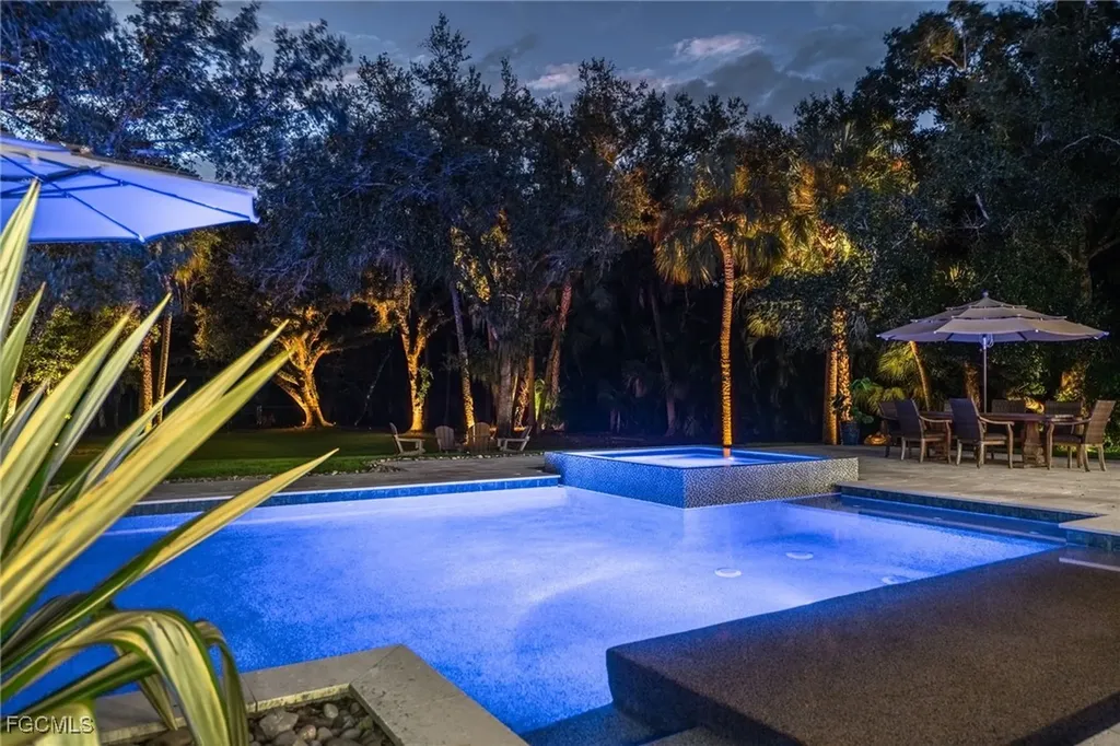 4030 Horse Creek Boulevard Fort Myers FL 33905