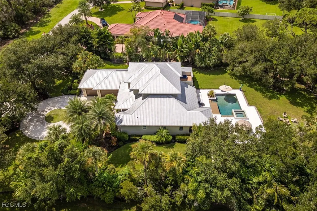 4030 Horse Creek Boulevard Fort Myers FL 33905