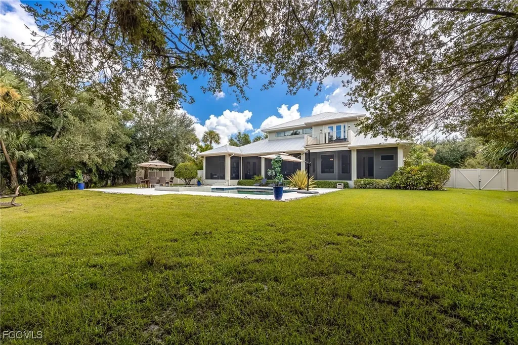 4030 Horse Creek Boulevard Fort Myers FL 33905