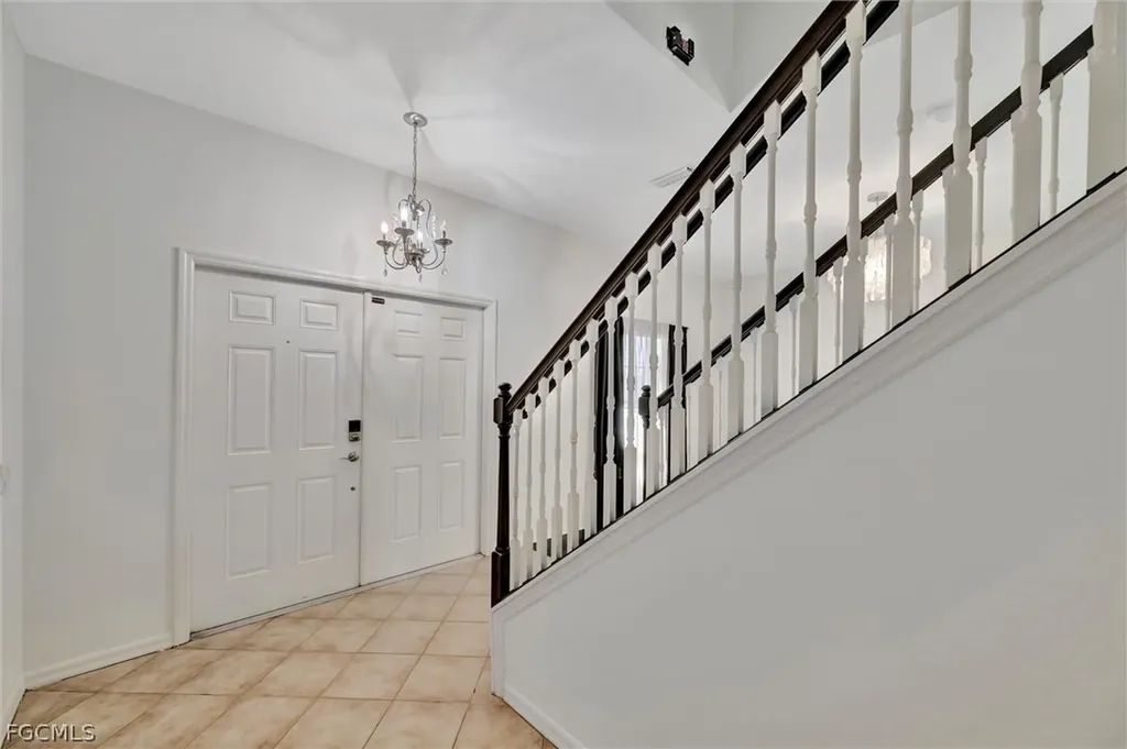 8860 Falcon Pointe Loop Fort Myers FL 33912