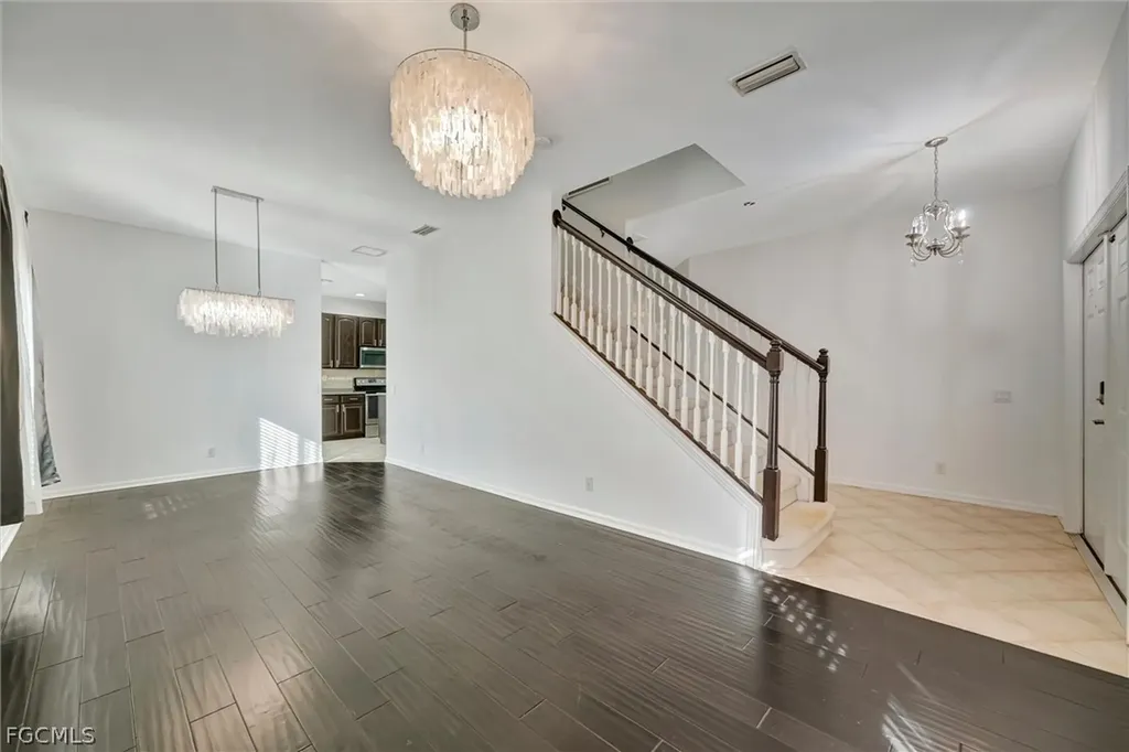 8860 Falcon Pointe Loop Fort Myers FL 33912